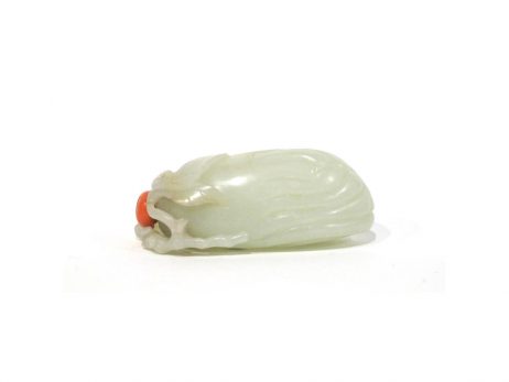 abatière chinoise en jade néphrite claire sculptée en forme de citron