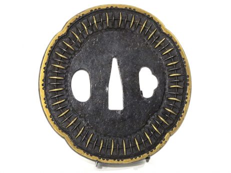 Tsuba en fer mokkogata - Mukade - Shingen