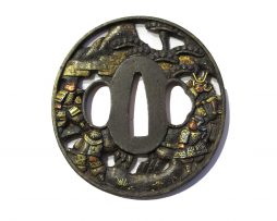 Tsuba en fer nagamarugata - Samourais sous les pins