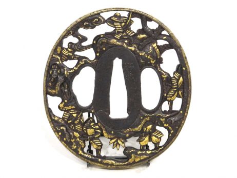 Tsuba en fer patiné de forme marugata 2