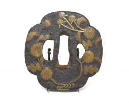 Tsuba en fer mokkogata de type Heianjo