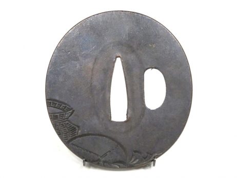 Tsuba décorée des trois Dieux du Bonheur 2