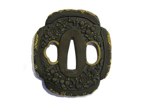 Tsuba en shakudo mokkogata - Chrysanthemes, fleurs et dragons