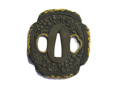 Tsuba en shakudo mokkogata - Chrysanthemes, fleurs et dragons 2