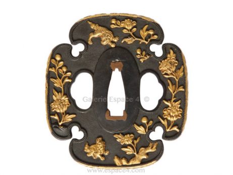 Tsuba en shakudo aoigata - Shishi et pivoines